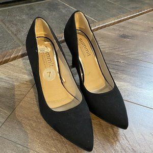 Black Suede Heels sz 7 w/ 3 1/2" heel - Summit by White Mountain